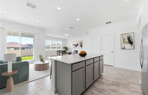 9804 Redwood Heights Loop Thonotosassa FL 33592