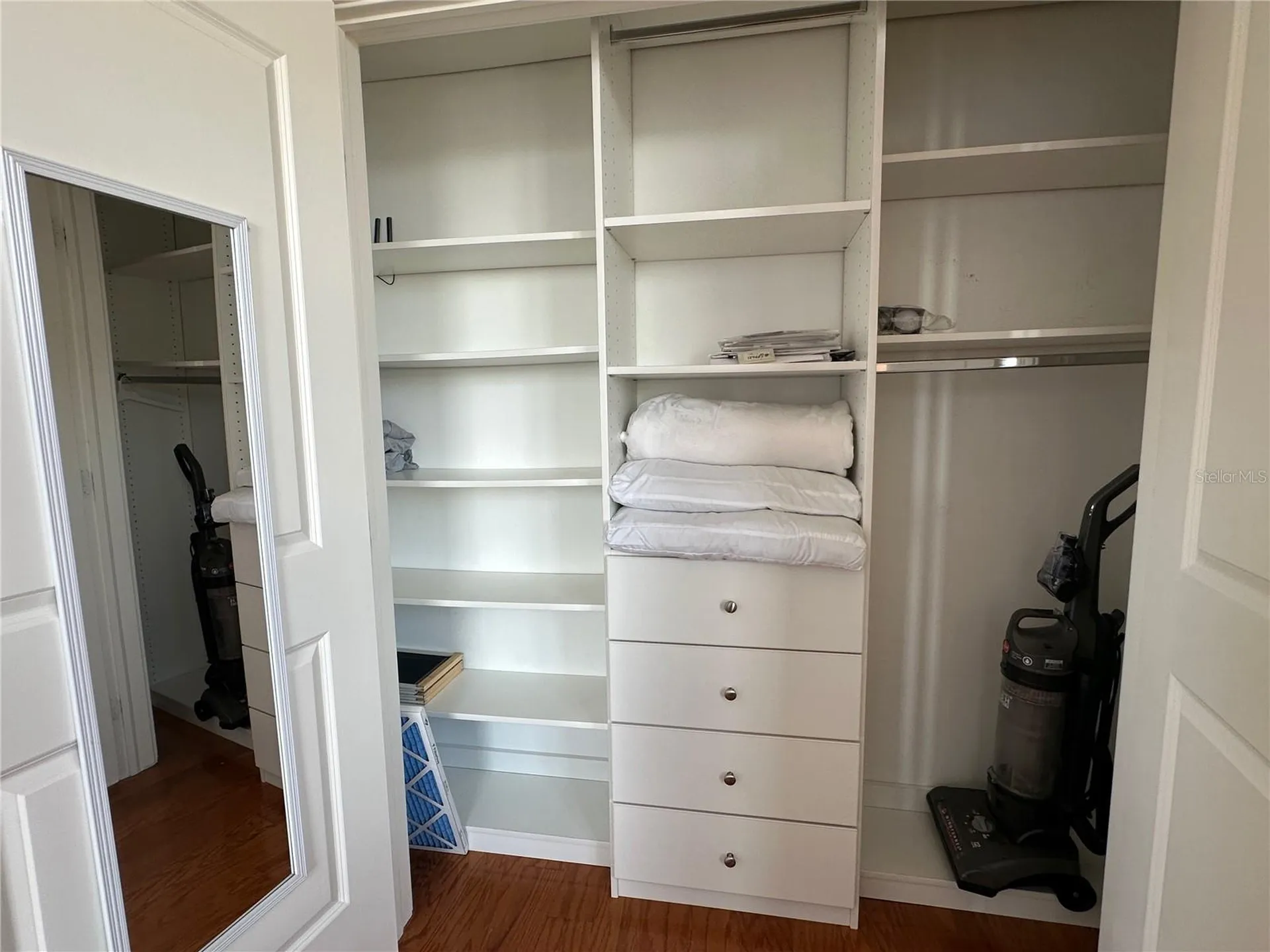 1350 Main Street Sarasota FL 34236