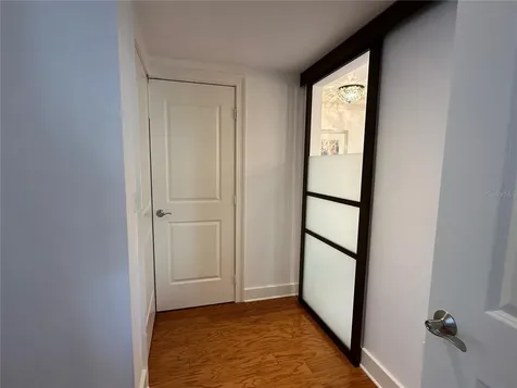1350 Main Street Sarasota FL 34236