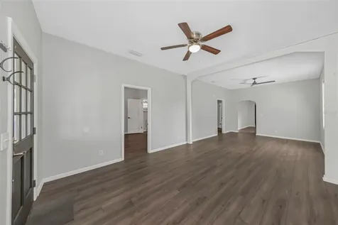 2613 N 21st Street Tampa FL 33605