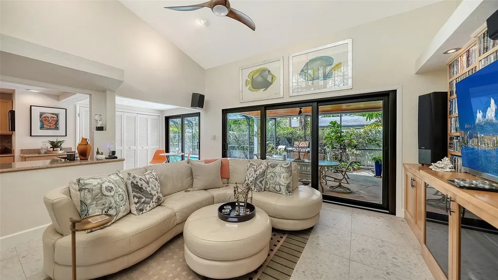 1855 Sherwood Street Sarasota FL 34231