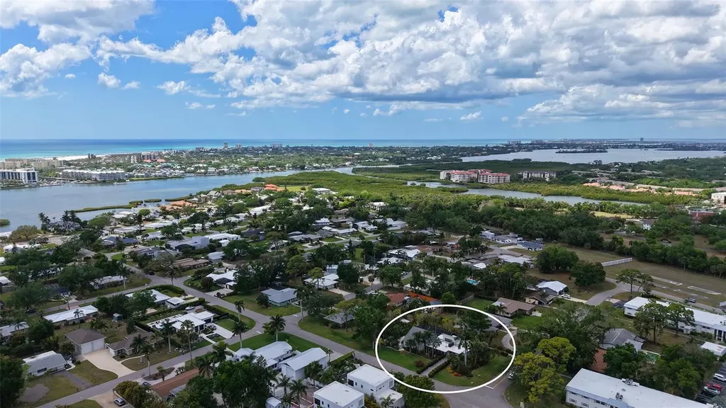 1855 Sherwood Street Sarasota FL 34231