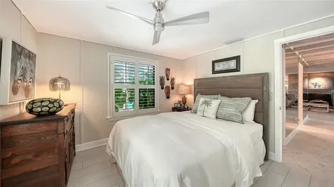 1855 Sherwood Street Sarasota FL 34231