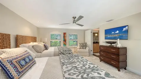 1855 Sherwood Street Sarasota FL 34231