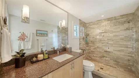 1855 Sherwood Street Sarasota FL 34231