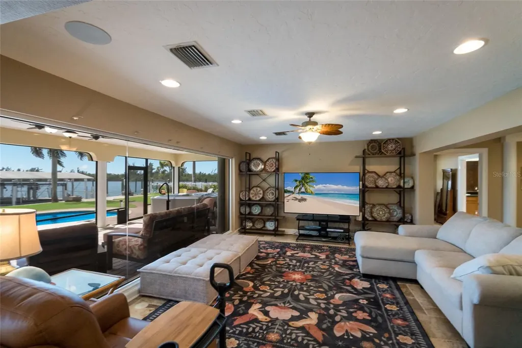 90 Buccaneer Bend Placida FL 33946