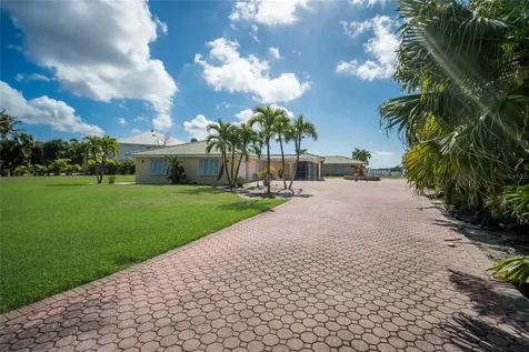 90 Buccaneer Bend Placida FL 33946
