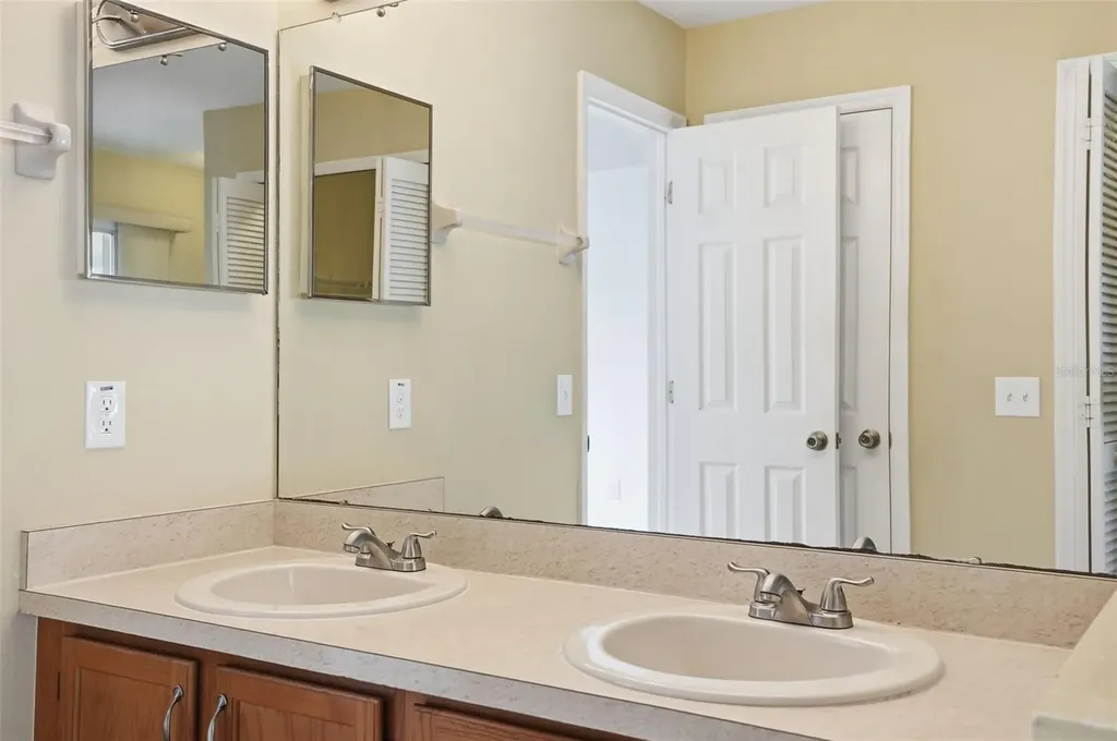 5303 Las Flores Viaduct New Port Richey FL 34655