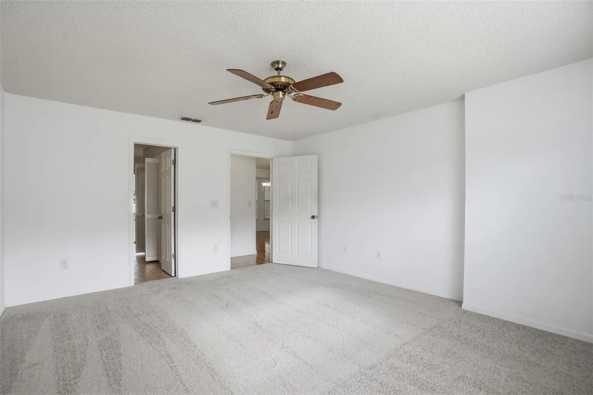 5303 Las Flores Viaduct New Port Richey FL 34655