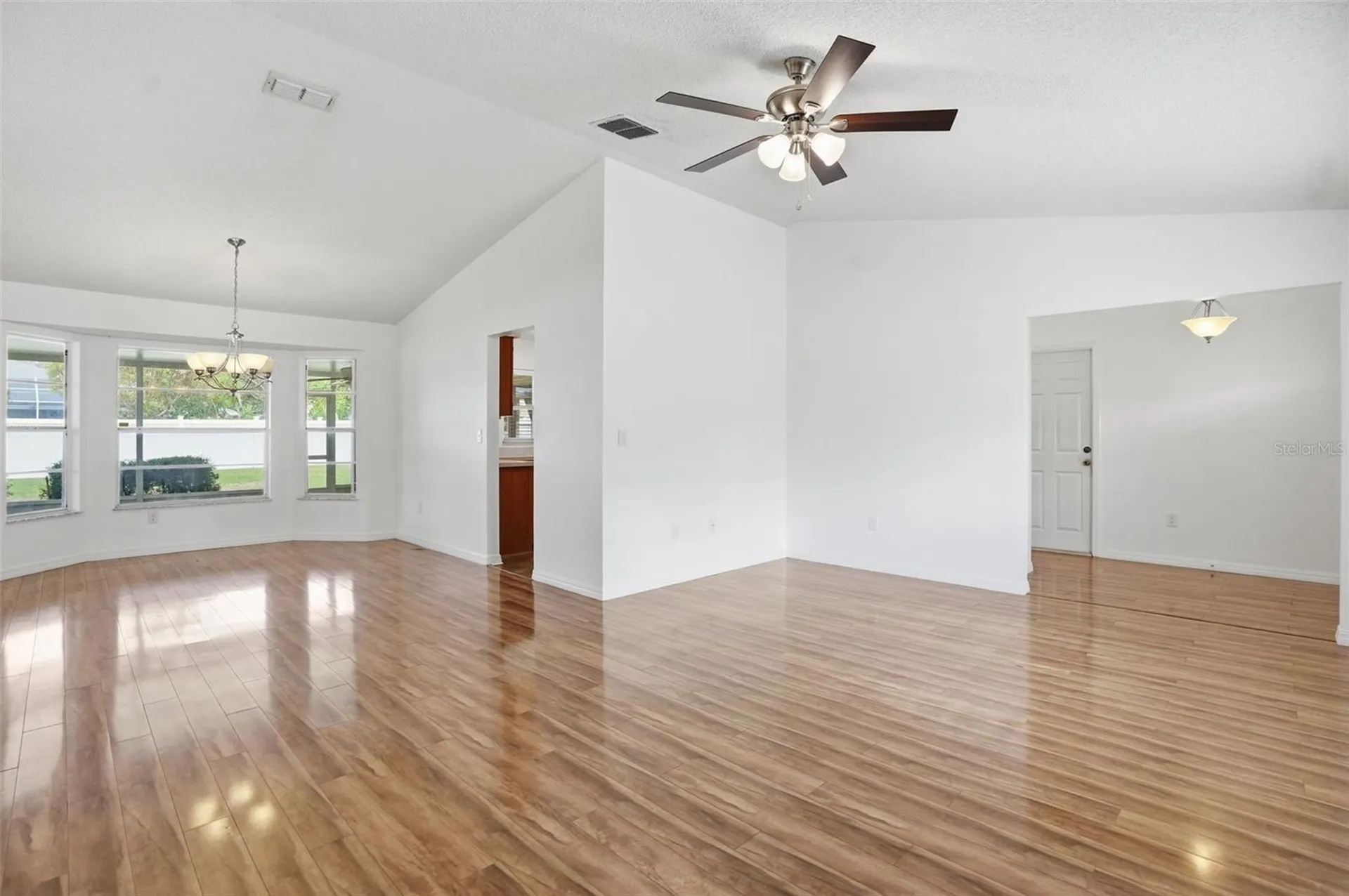 5303 Las Flores Viaduct New Port Richey FL 34655