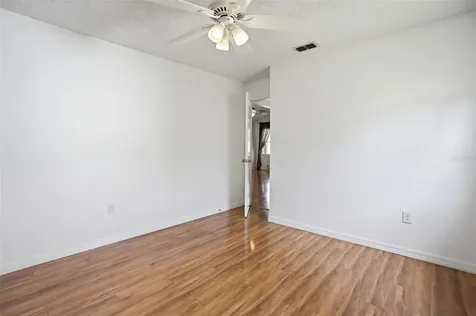 5303 Las Flores Viaduct New Port Richey FL 34655