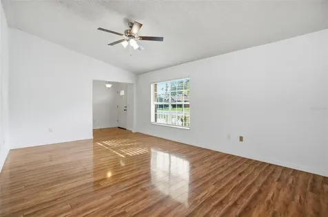 5303 Las Flores Viaduct New Port Richey FL 34655