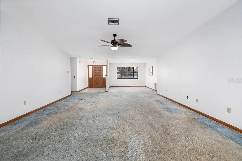627 Ipswich Lane Port Orange FL 32127