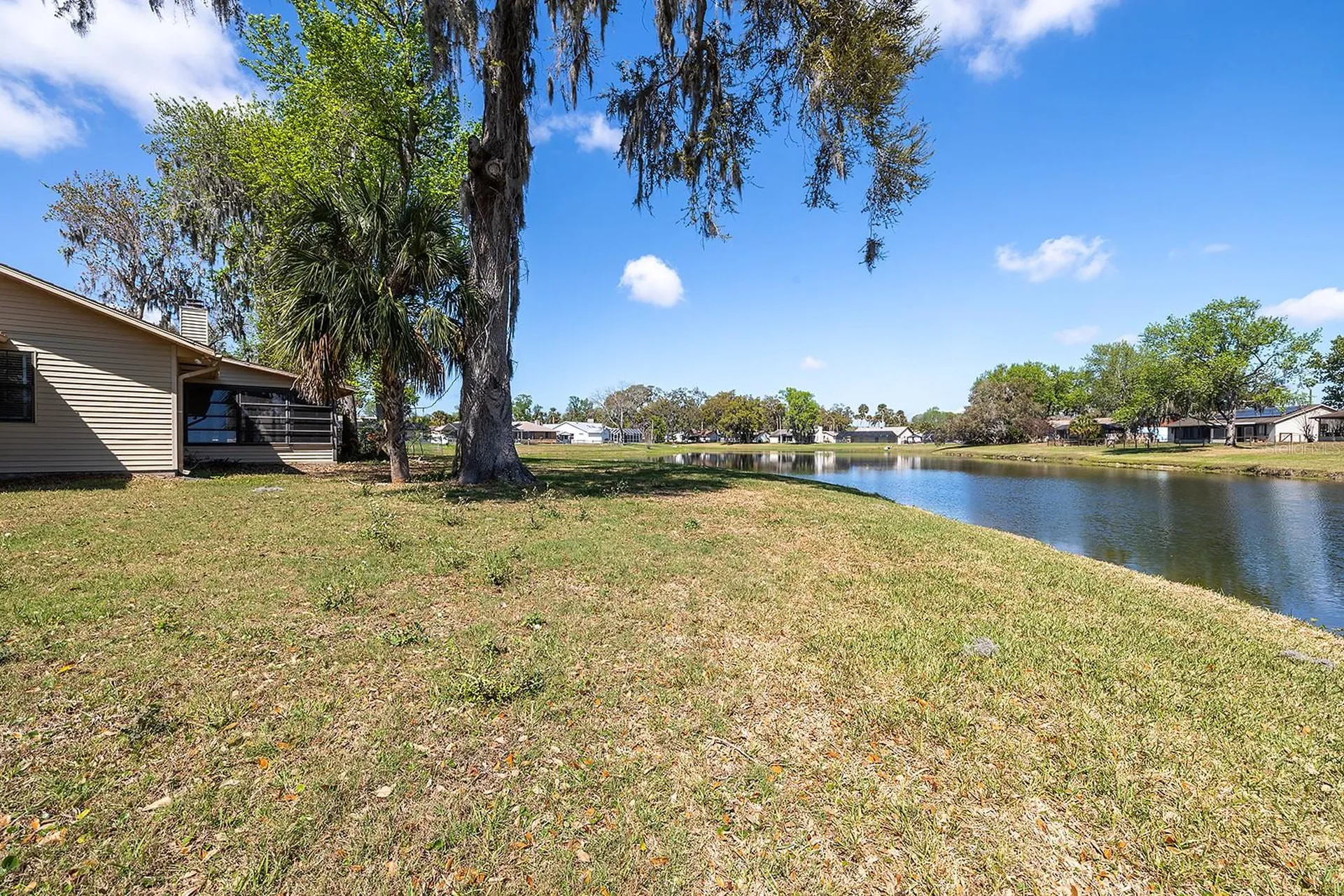 627 Ipswich Lane Port Orange FL 32127