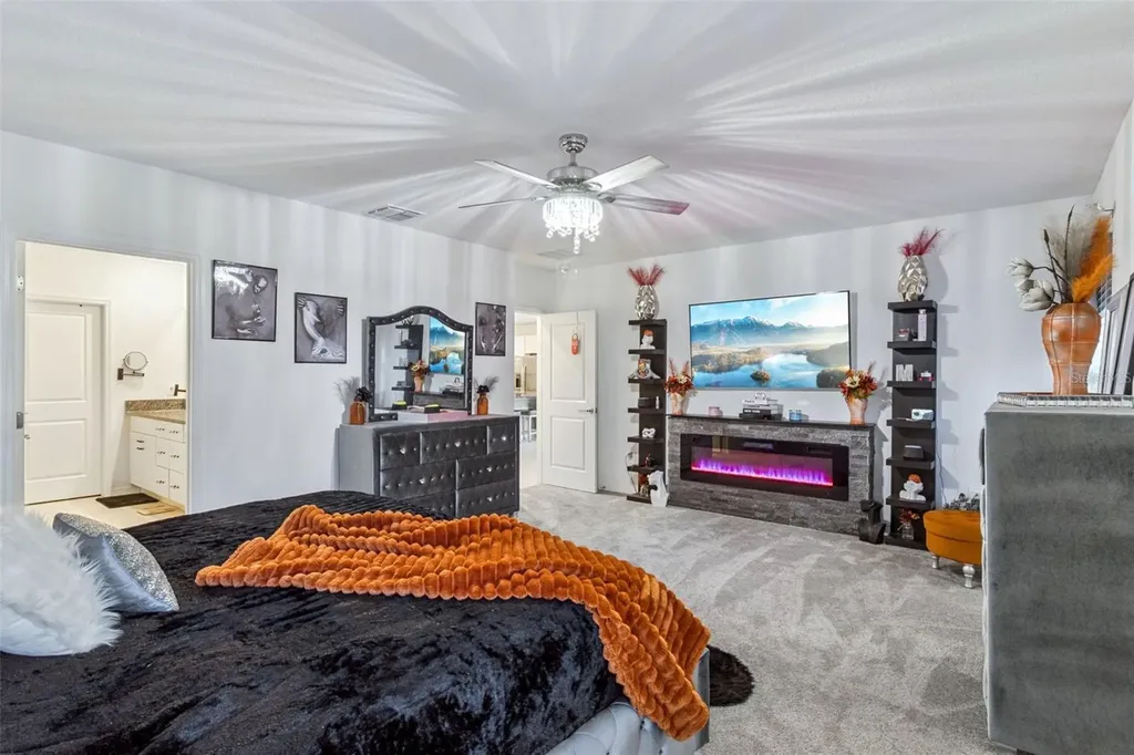 1814 Red Loop Lakeland FL 33801