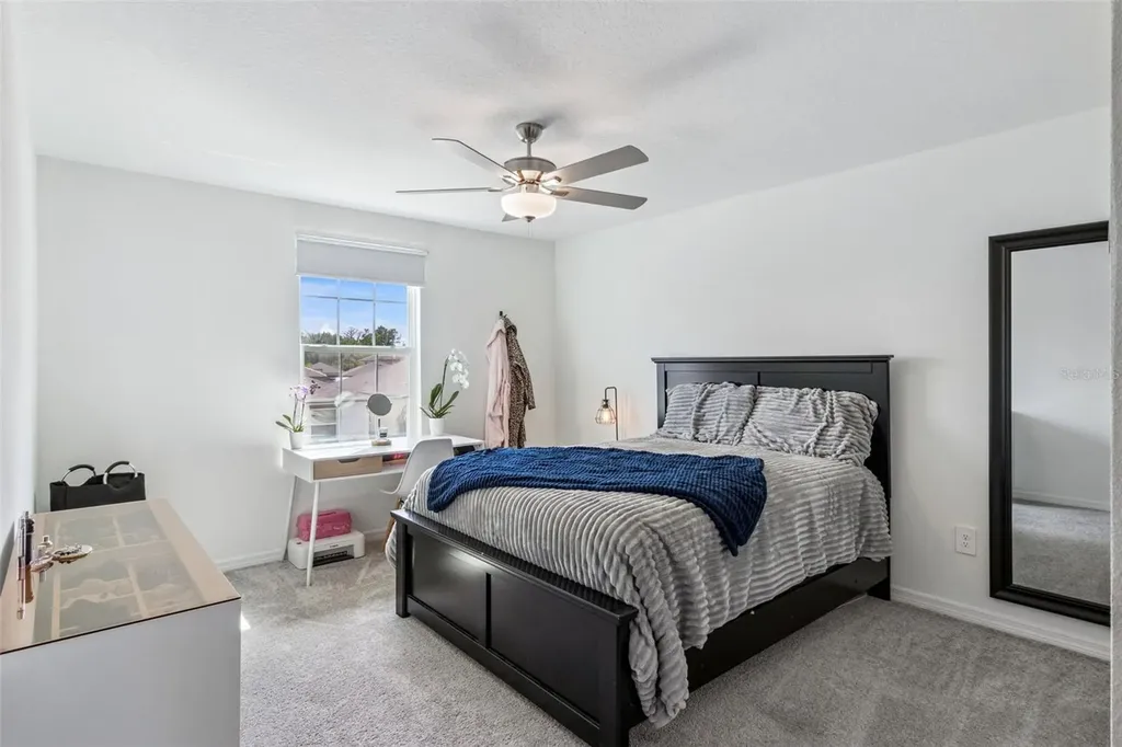 1814 Red Loop Lakeland FL 33801