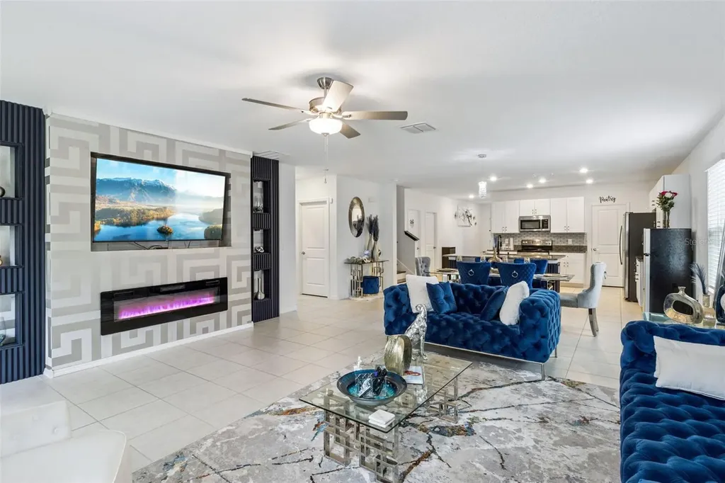 1814 Red Loop Lakeland FL 33801