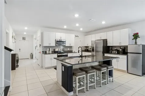 1814 Red Loop Lakeland FL 33801