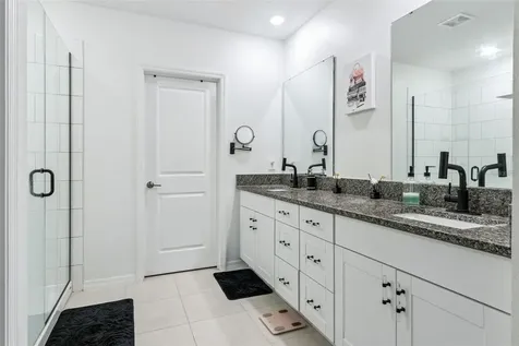 1814 Red Loop Lakeland FL 33801