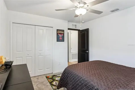 1814 Red Loop Lakeland FL 33801