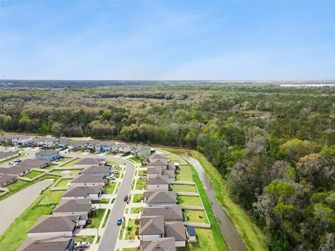 1814 Red Loop Lakeland FL 33801