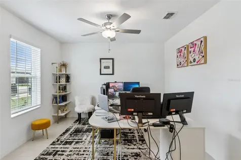 1814 Red Loop Lakeland FL 33801
