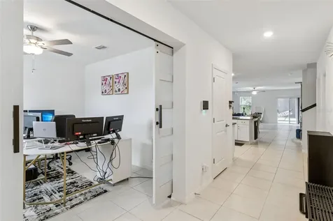 1814 Red Loop Lakeland FL 33801