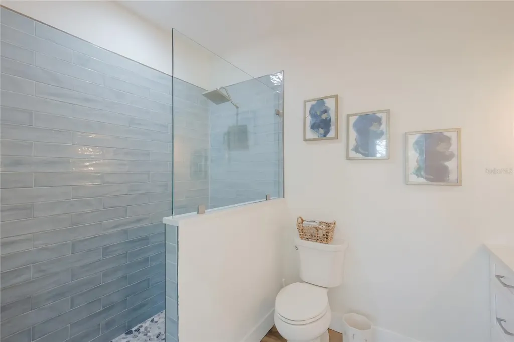 517 70th Street Holmes Beach FL 34217