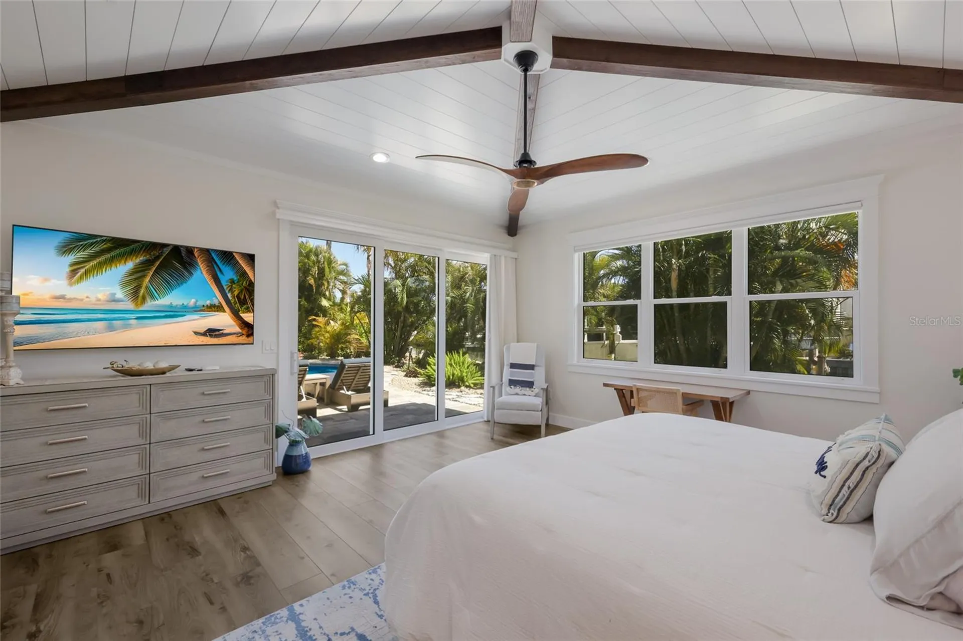 517 70th Street Holmes Beach FL 34217
