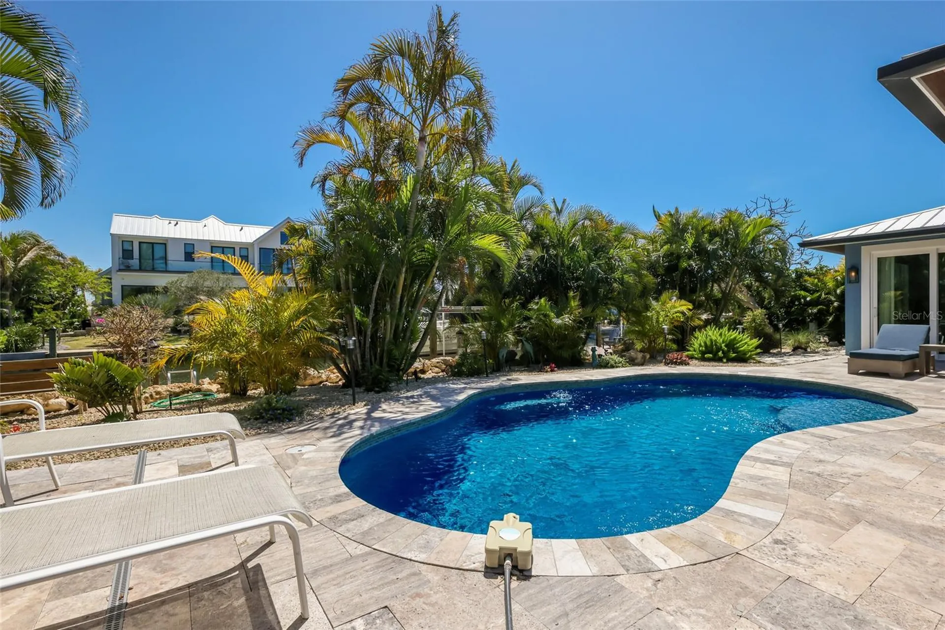517 70th Street Holmes Beach FL 34217