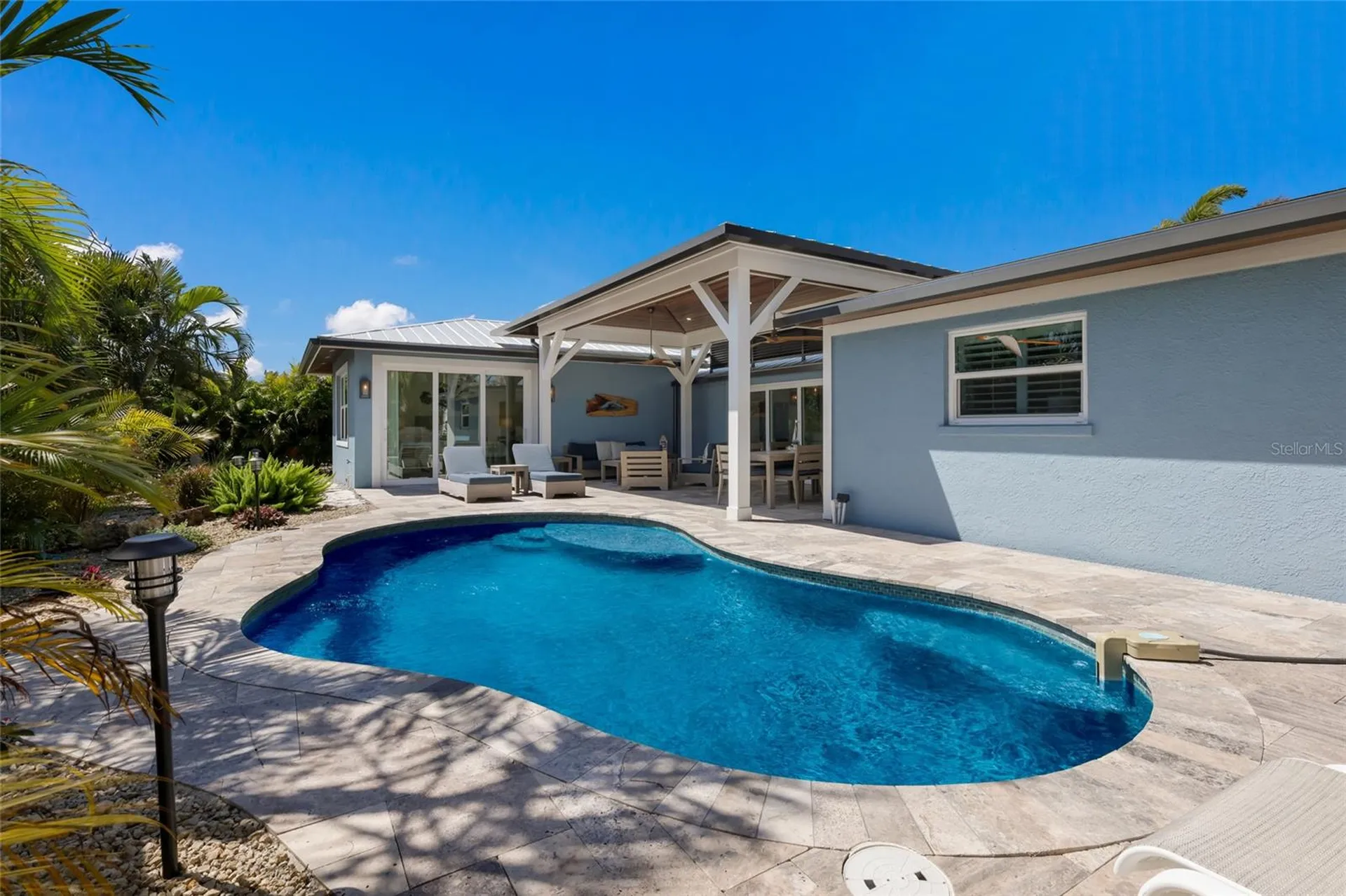 517 70th Street Holmes Beach FL 34217