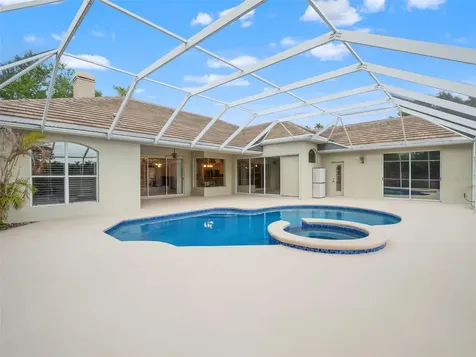 17923 Arbor Greene Drive Tampa FL 33647
