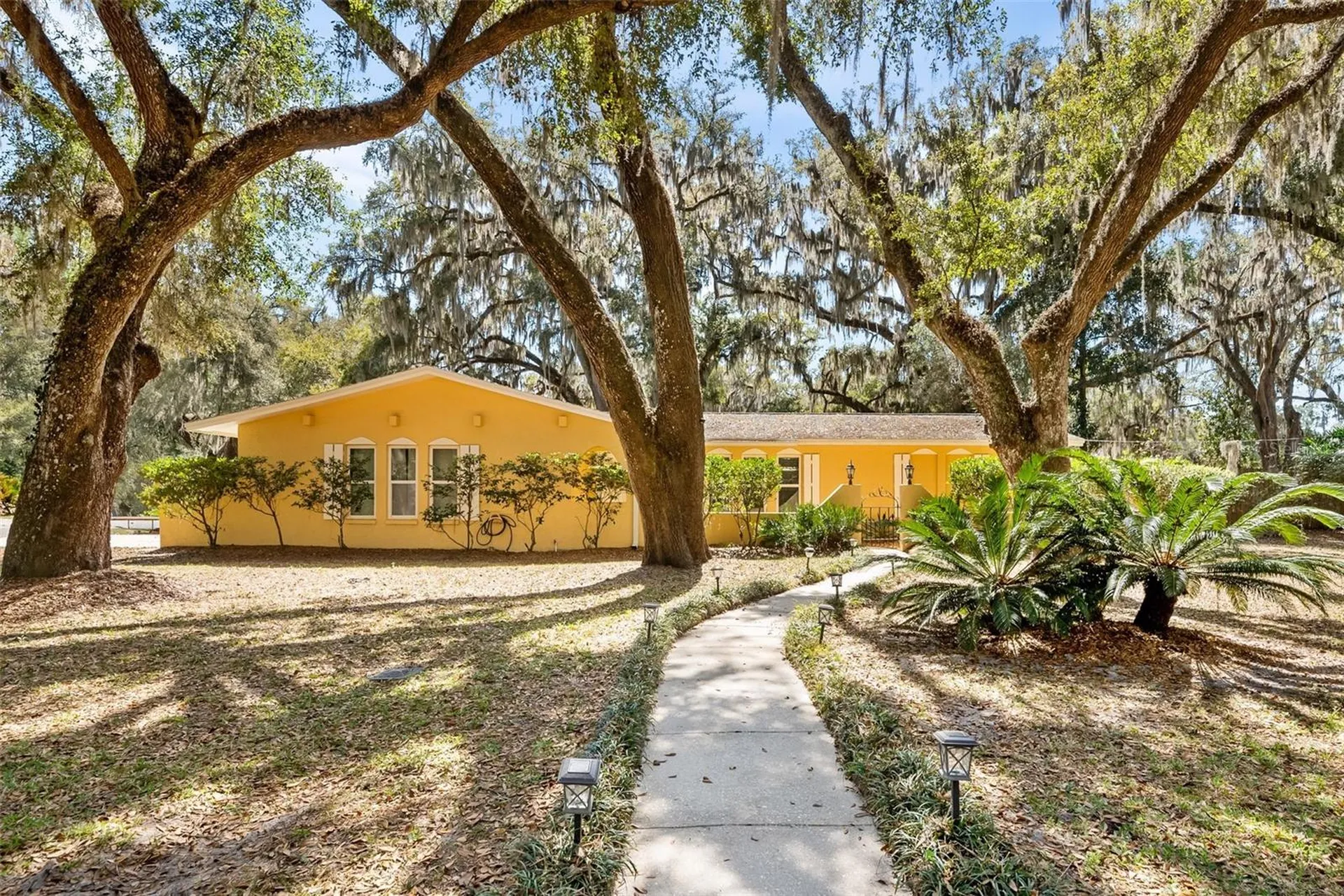 1909 SW 48th Avenue Gainesville FL 32608