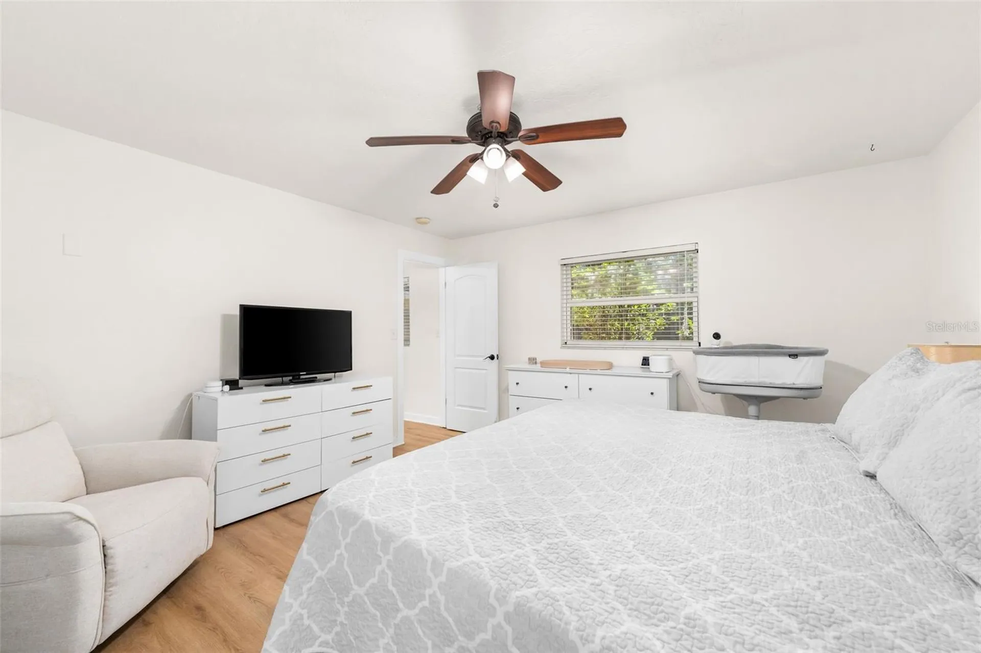 1909 SW 48th Avenue Gainesville FL 32608