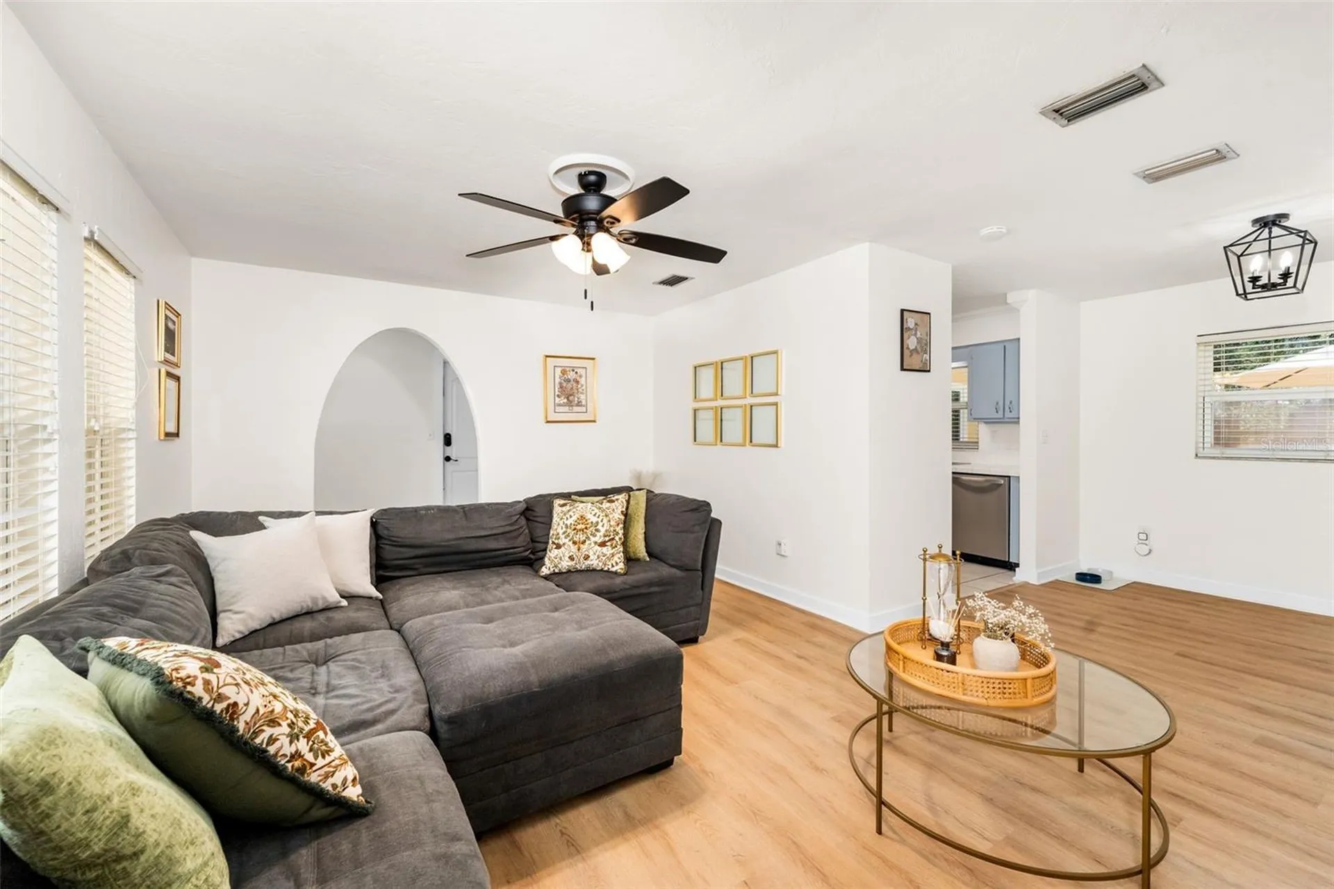 1909 SW 48th Avenue Gainesville FL 32608