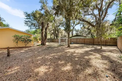 1909 SW 48th Avenue Gainesville FL 32608