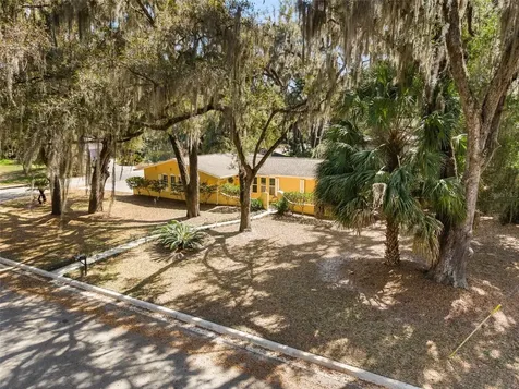 1909 SW 48th Avenue Gainesville FL 32608