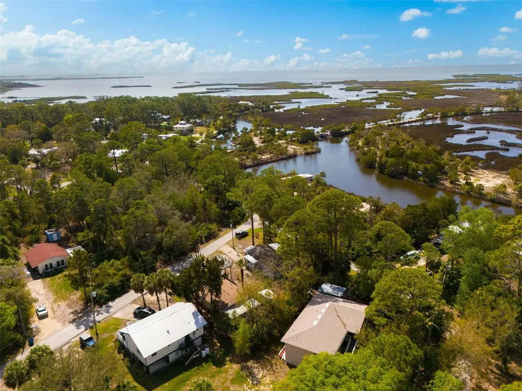 4489 Fishman Avenue Weeki Wachee FL 34607