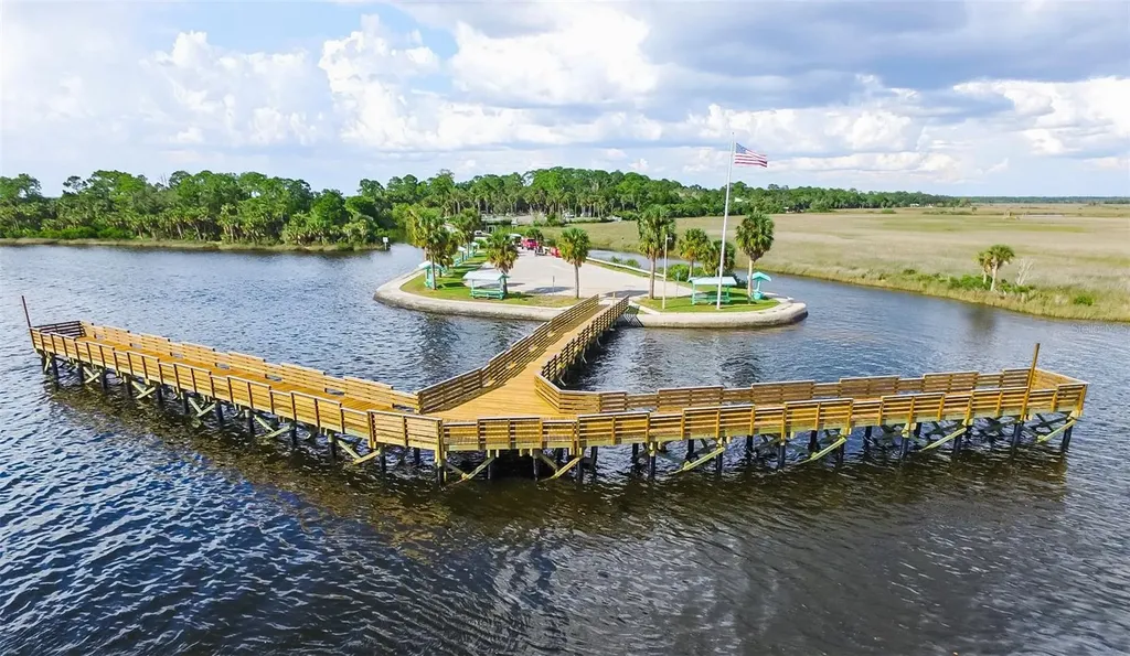 4489 Fishman Avenue Weeki Wachee FL 34607