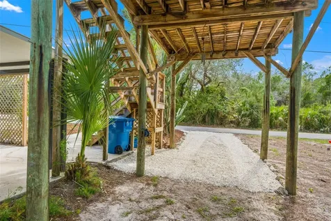 4489 Fishman Avenue Weeki Wachee FL 34607