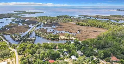 4489 Fishman Avenue Weeki Wachee FL 34607