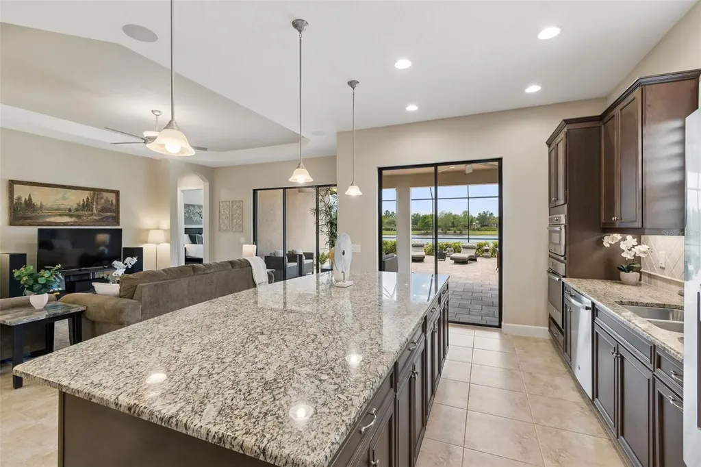11318 Juglans Drive Odessa FL 33556