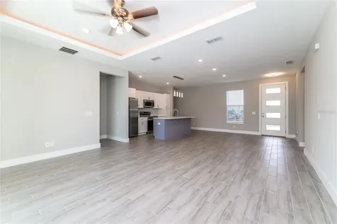 1055 Desmoines Lane Poinciana FL 34759
