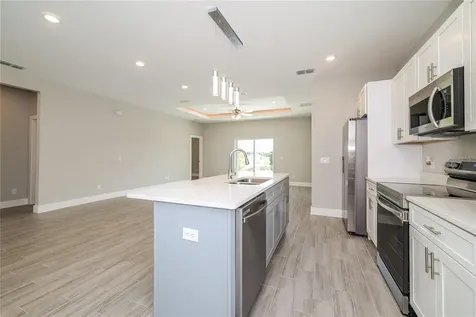 1055 Desmoines Lane Poinciana FL 34759