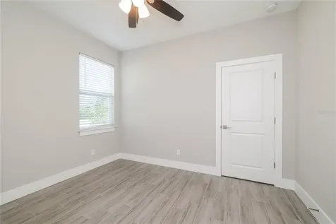 1055 Desmoines Lane Poinciana FL 34759
