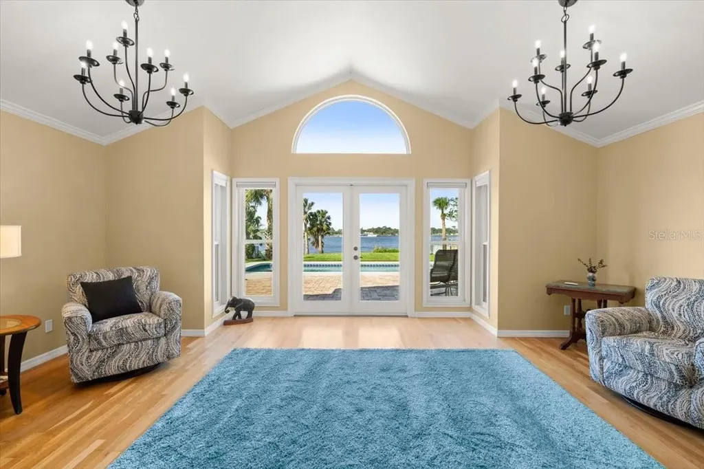 1517 N Halifax Avenue Daytona Beach FL 32118