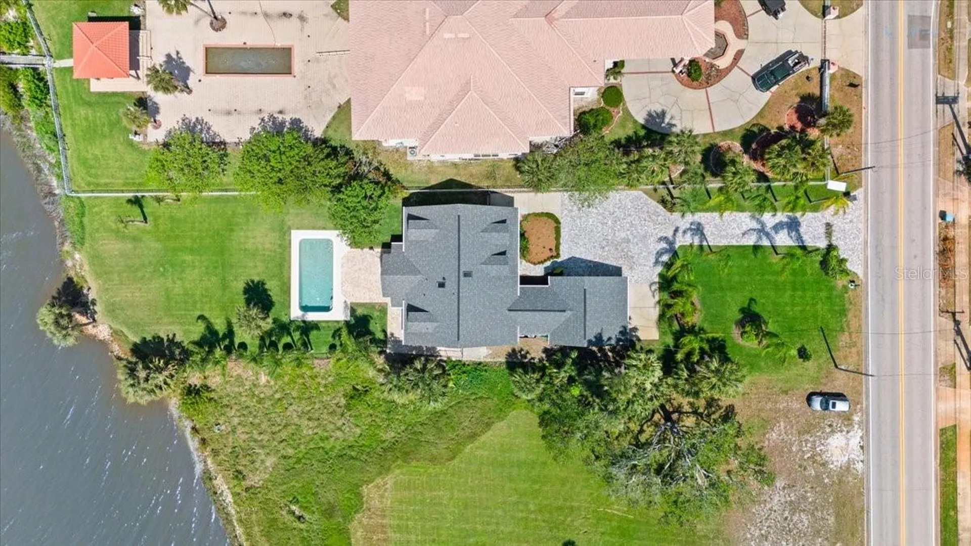 1517 N Halifax Avenue Daytona Beach FL 32118