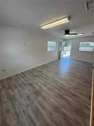 306 N Iona Avenue Fruitland Park FL 34731