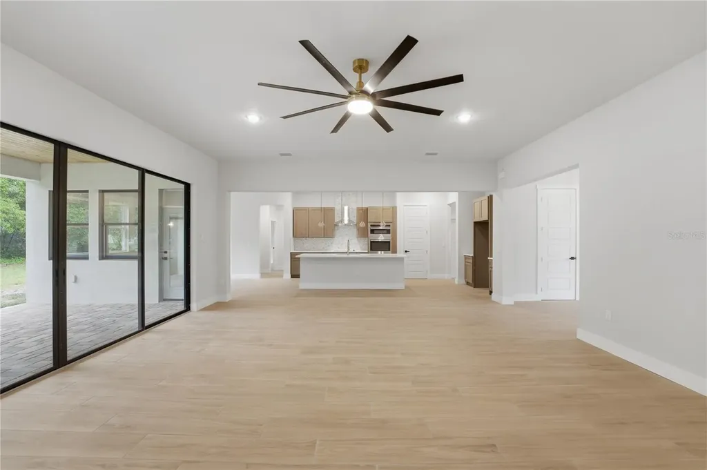 1516 Pine Island Road Kissimmee FL 34744