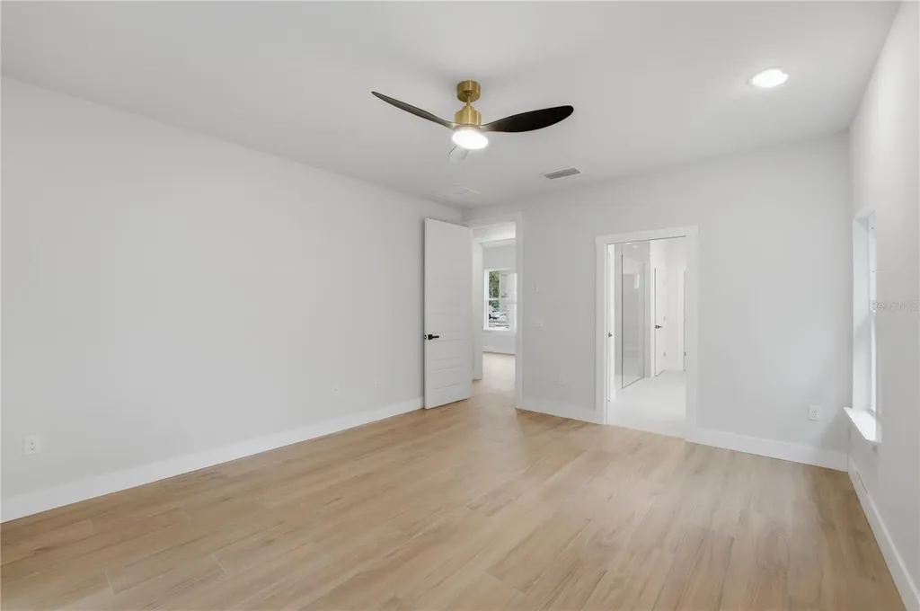 1516 Pine Island Road Kissimmee FL 34744